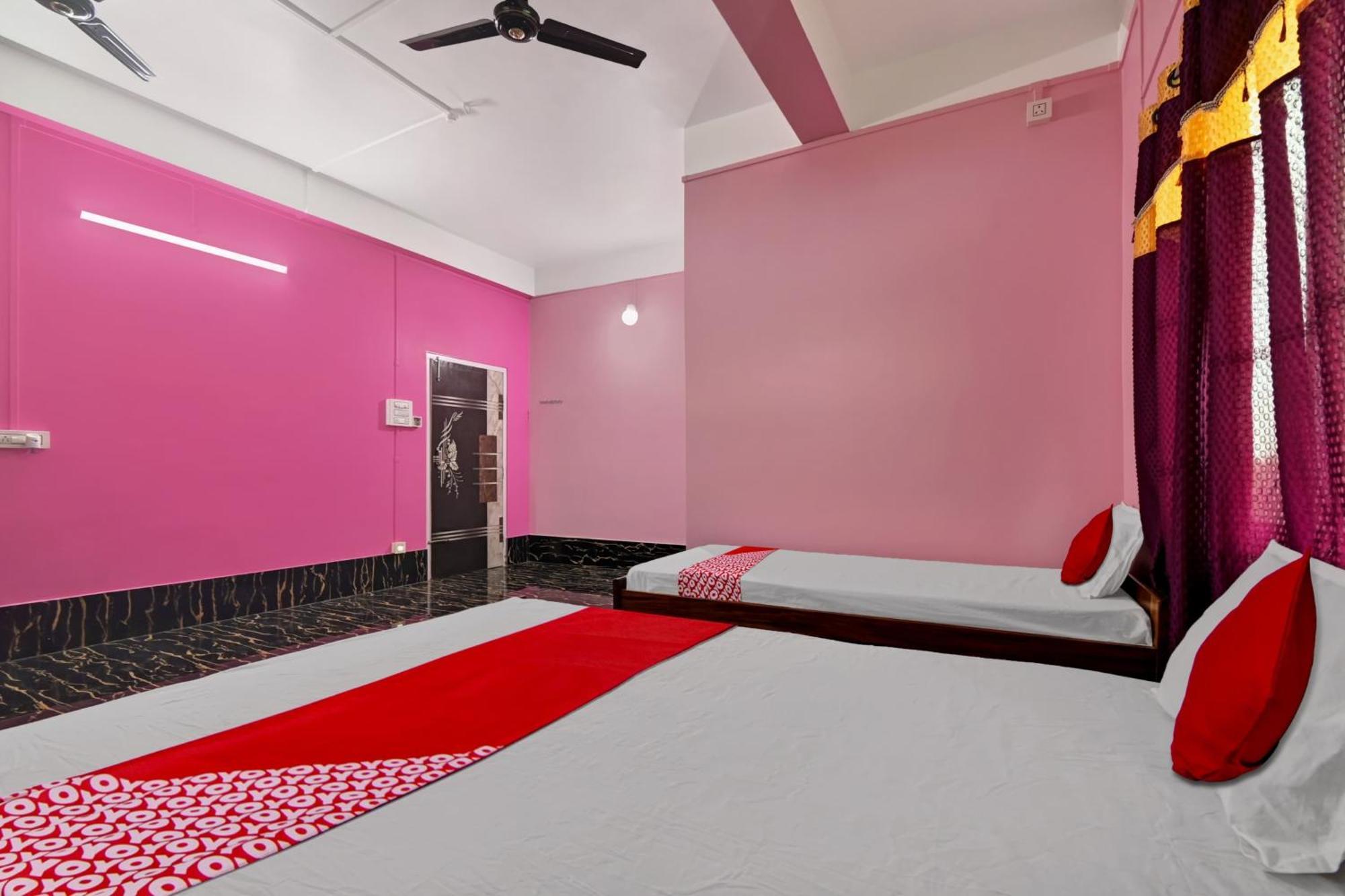 Oyo Flagship The Brahmaputra Homestay Гувахати Экстерьер фото