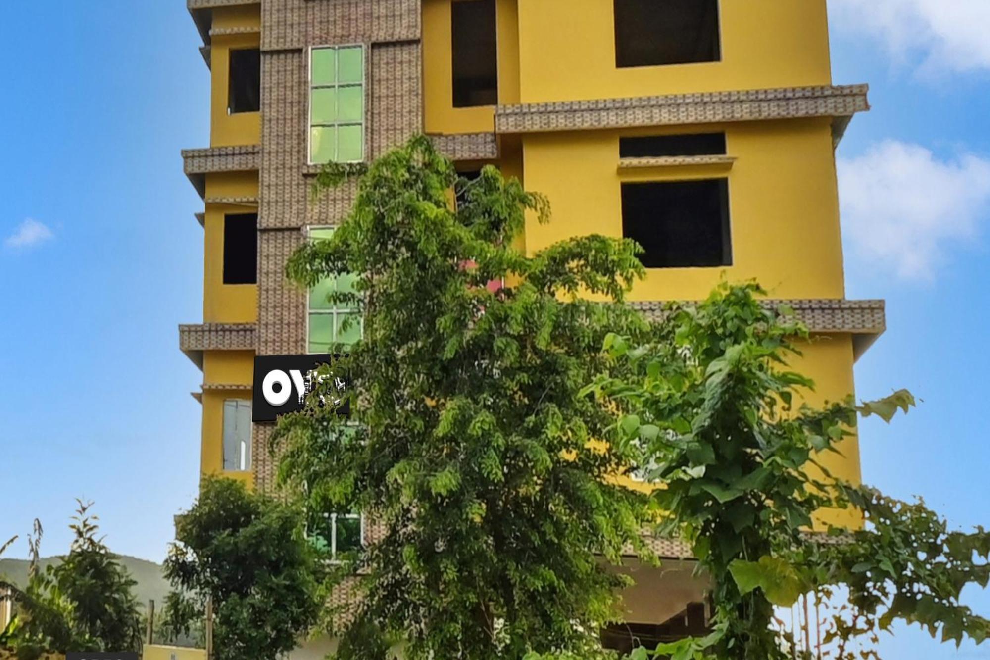 Oyo Flagship The Brahmaputra Homestay Гувахати Экстерьер фото