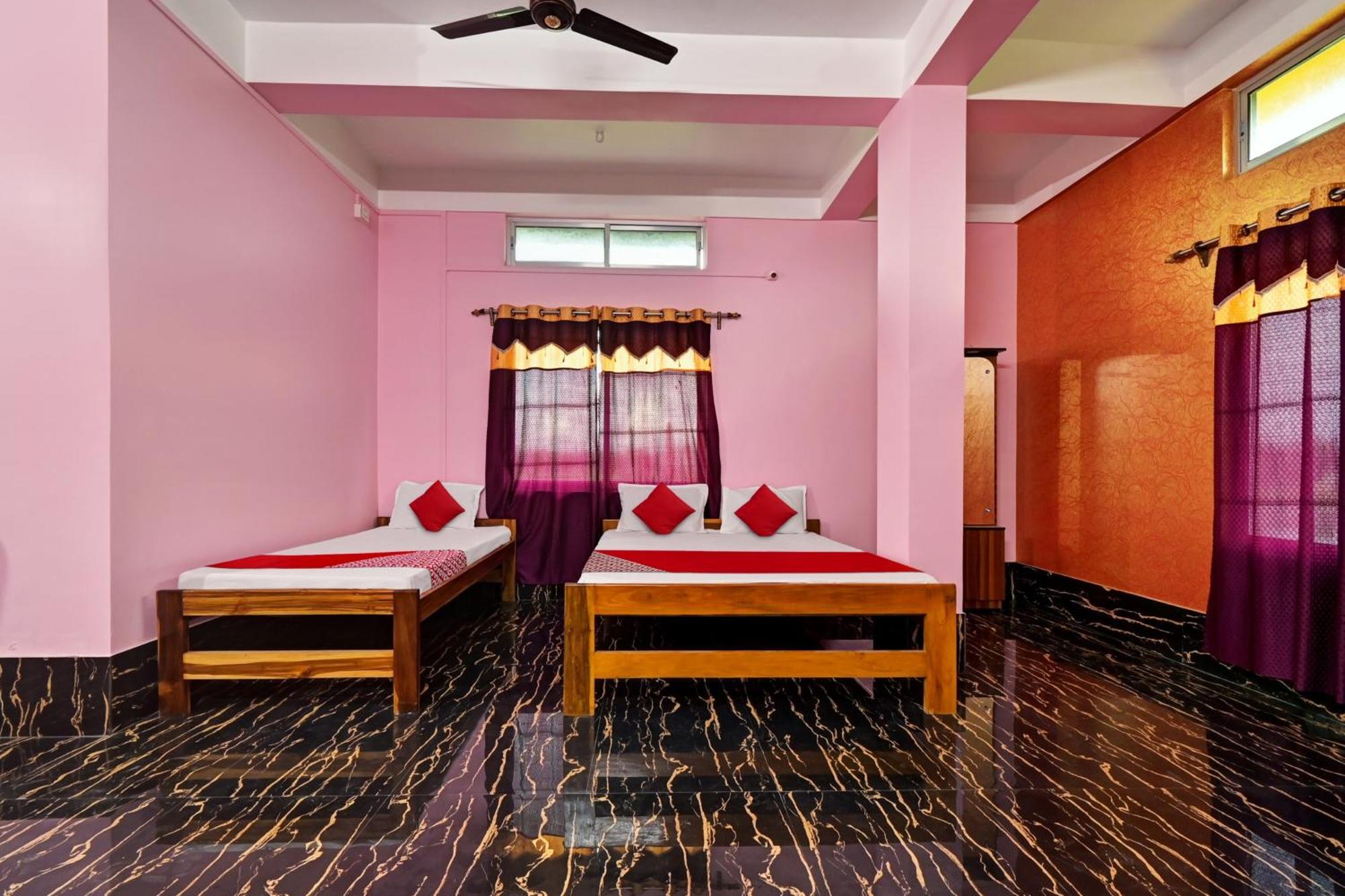 Oyo Flagship The Brahmaputra Homestay Гувахати Экстерьер фото